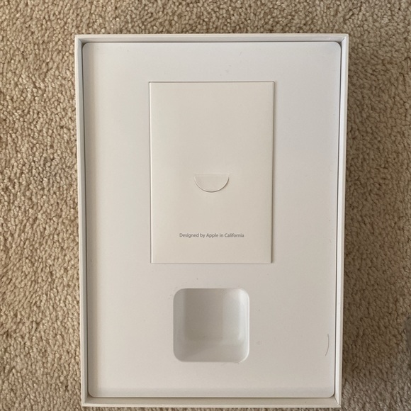 Apple IPad Gen 2 16GB Wi Fi Only Rose Gold Generation 2 A1566 - Picture 5 of 7